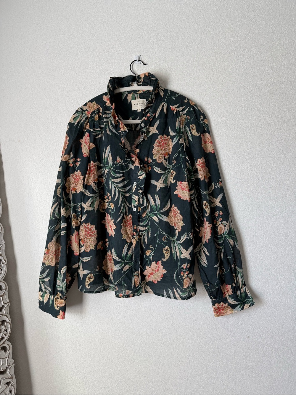 Sezane Chlo Shirt (size 42) - Picture 3 of 9